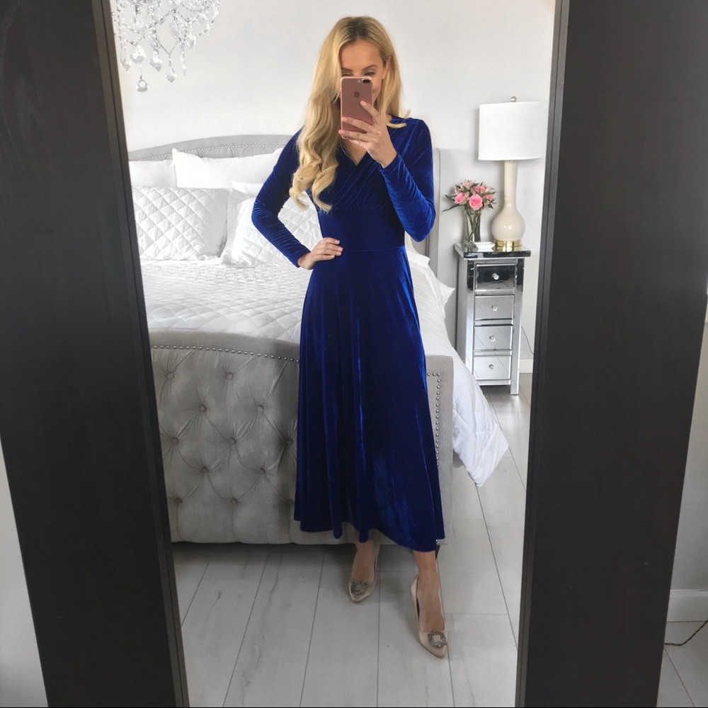 Winter Velvet Long Sleeve Maxi Vintage Dress - Picture 8 of 8